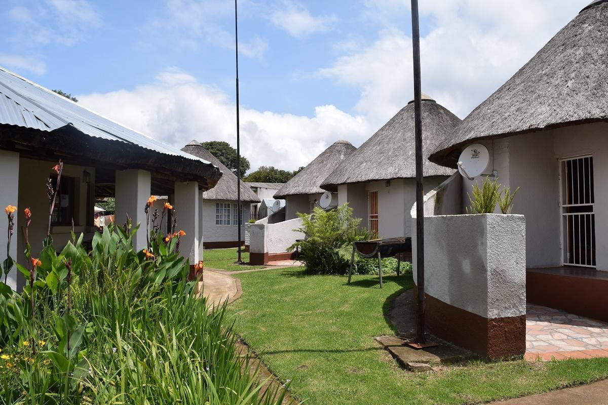 Sheri'S Lodge & Backpackers Graskop Bagian luar foto